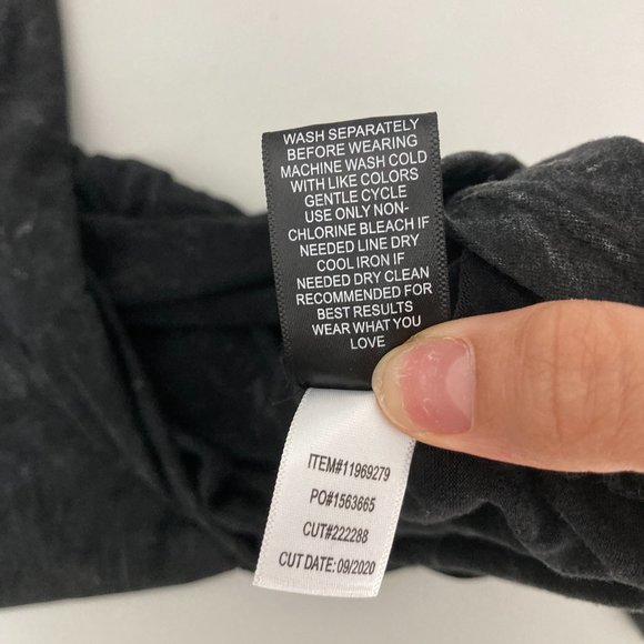 New Torrid Top Favorite Tunic Super Soft Mineral Wash Black Short Sleeve Size 3 - Picture 6 of 6